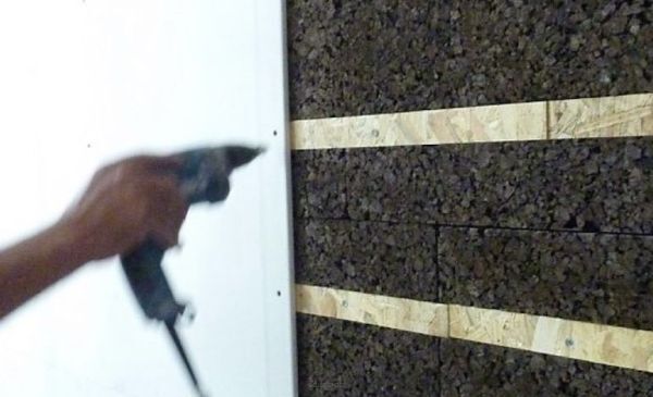 Lambourde insulation board