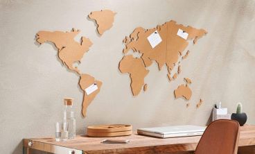 cork board world map